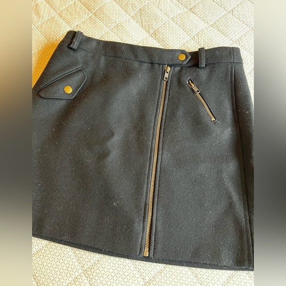 J. Crew | Women’s | Wool | Zip Front | Mini Skirt | Black | 2 - Picture 2 of 4